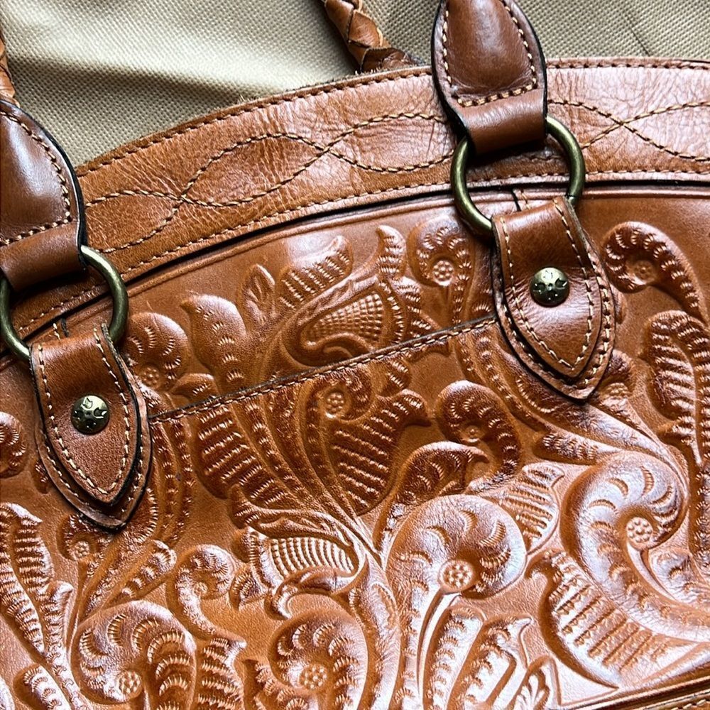 Patricia Nash Zorita Leather Tooled Shoulder Bag Western Boho A27 - Picture 5 of 13